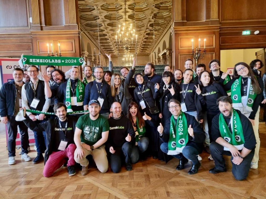 Photo de groupe de l'équipe de SensioLabs à SymfonyLive Paris 2024